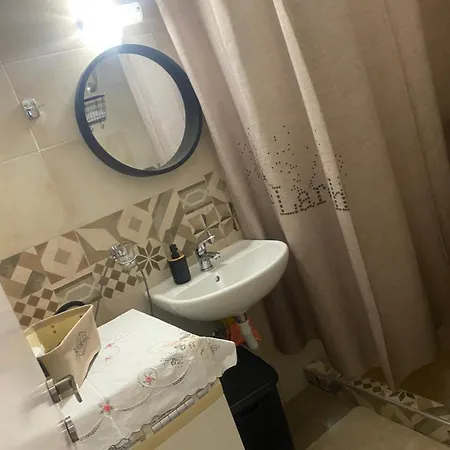 Apartman Zoe Akrata *